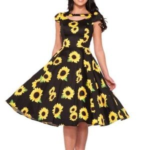 Sunflower Hearts & London Swing Dress